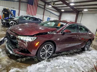 2018 Buick Regal Sportback W04GL6SX0J1052480