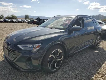 2024 Audi Q8 e-tron WA15AAGE8RB057424