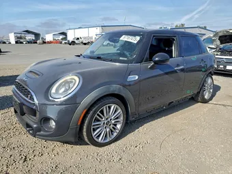 2015 Mini Cooper WMWXU3C53F2B59426