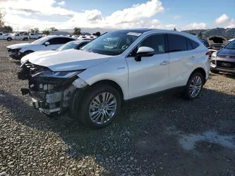 2021 Toyota Venza JTEAAAAH3MJ022808