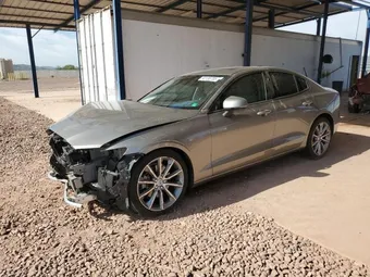 2019 Volvo S60 7JR102FK1KG014123