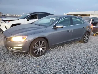 2017 Volvo S60 LYV402TK2HB131181