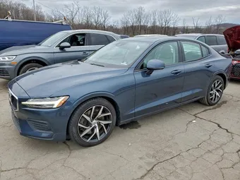 2019 Volvo S60 7JRA22TK4KG003132