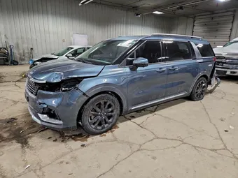 2022 Kia Carnival KNDNE5H35N6136633