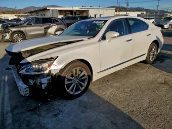 2016 Lexus LS 460 JTHBL5EF9G5141932