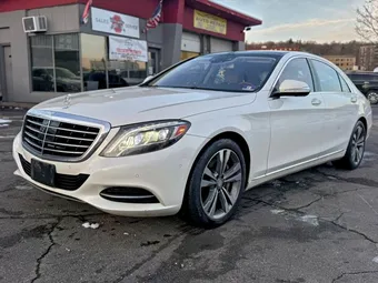 2017 Mercedes-Benz S-Class WDDUG8FB0HA284259