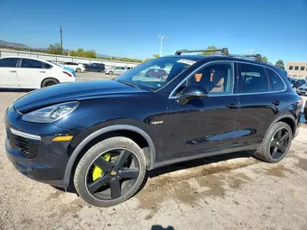2016 Porsche Cayenne Hybrid WP1AE2A25GLA64835