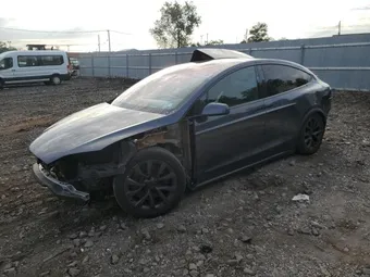 2023 Tesla Model X 7SAXCBE57PF373055