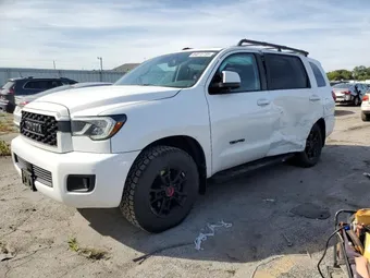 2020 Toyota Sequoia 5TDBY5G13LS175714