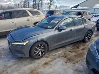 2020 Volvo S60 7JR102FK7LG030568