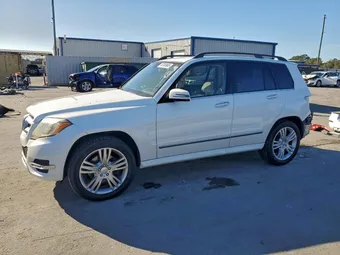 2015 Mercedes-Benz GLK-Class WDCGG5HB8FG381653
