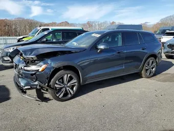2025 Volvo V60 YV4L12WK2S2150095