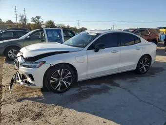 2022 Volvo S60 T8 REC 7JRBR0FZ2NG179324