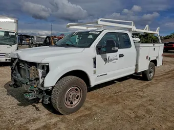 2022 Ford F350 1FD8X3ATXNEG18778