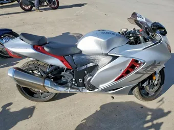 2022 Suzuki GSX1300 RR JS1EJ11B3N7102233