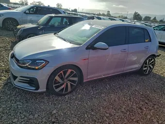 2018 Volkswagen GTI 3VW447AU4JM280081