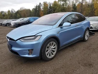2017 Tesla Model X 5YJXCDE2XHF059559