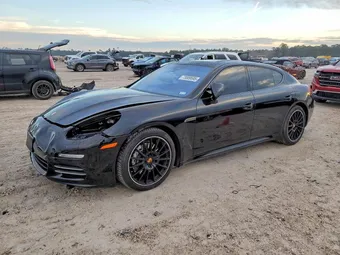 2016 Porsche Panamera WP0AA2A79GL007479