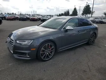2018 Audi S4 WAUC4AF49JA030768