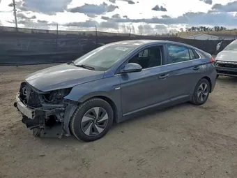 2017 Hyundai Ioniq Hybrid KMHC75LC8HU047790