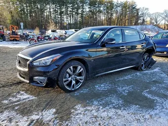 2018 Infiniti Q70 JN1BY1PR3JM370061