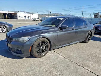 2016 BMW 7 Series WBA7E2C51GG738844