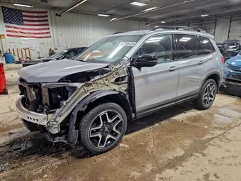 2023 Honda Passport 5FNYF8H01PB014960