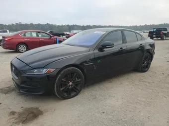 2020 Jaguar XE SAJAE4FX7LCP63333