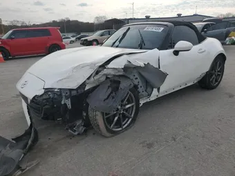 2020 Mazda MX-5 Miata JM1NDAD73L0416829