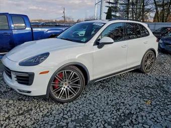 2015 Porsche Cayenne WP1AC2A26FLA82720