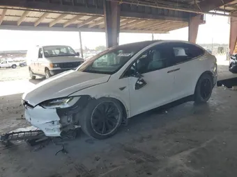 2016 Tesla Model X 5YJXCBE20GF012088