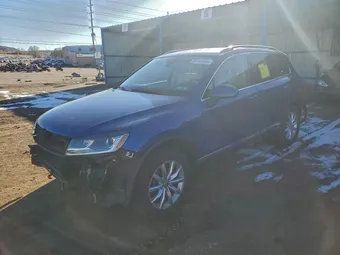 2016 Volkswagen Touareg WVGEF9BP1GD009632