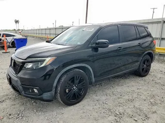2019 Honda Passport 5FNYF7H28KB009811
