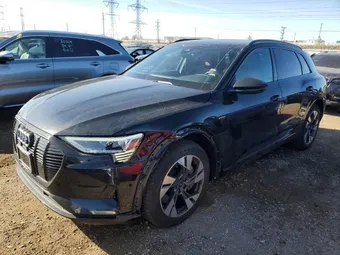 2022 Audi e-tron WA1AAAGE0NB027648
