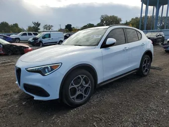 2022 Alfa Romeo Stelvio ZASPAKAN6N7D41801