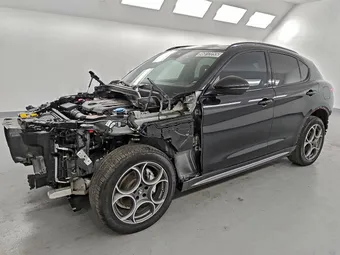 2024 Alfa Romeo Stelvio ZASPAKBN9R7D75123