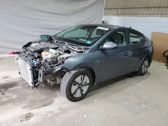 2020 Hyundai Ioniq Hybrid KMHC65LC0LU208144