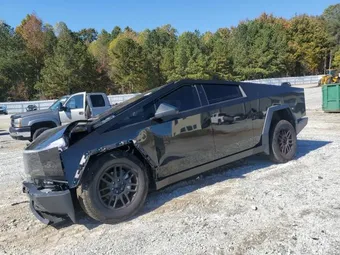 2025 Tesla Cybertruck 7G2CEHED0SA071254