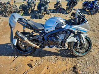 2025 Suzuki GSXR1000 JS1DM11B0S7100342
