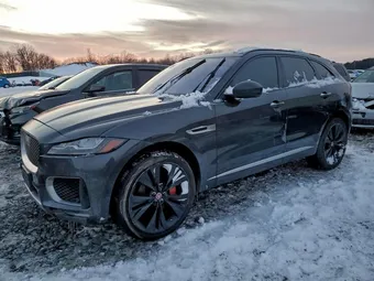 2017 Jaguar F-PACE SADCM2BV1HA082997