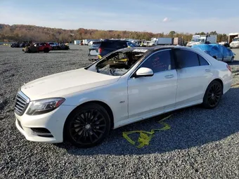 2015 Mercedes-Benz S-Class WDDUG8FBXFA189592