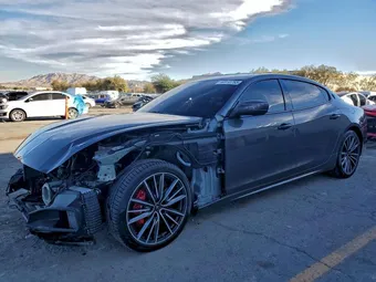 2022 Maserati Quattropor ZAM56YPM7N1380981