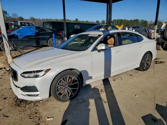 2018 Volvo S90 LVY982MK8JP017010
