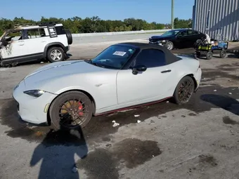 2016 Mazda MX-5 Miata JM1NDAC71G0104161