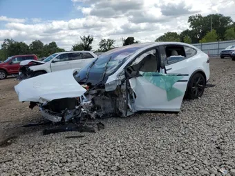 2026 Tesla Model X 7SAXCAE54TF475868