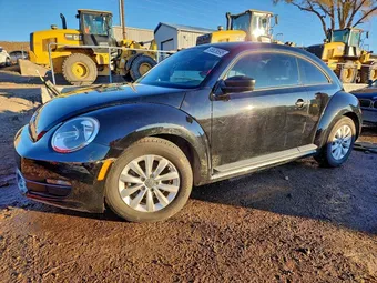 2016 Volkswagen Beetle 3VWF07ATXGM615025