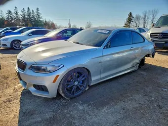 2016 BMW 2 Series WBA1J9C51GV696651