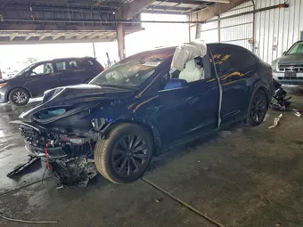 2018 Tesla Model X 5YJXCAE28JF129631