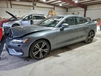 2020 Volvo S60 7JR102FL4LG064573