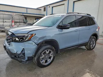 2023 Honda Passport 5FNYF8H63PB017797